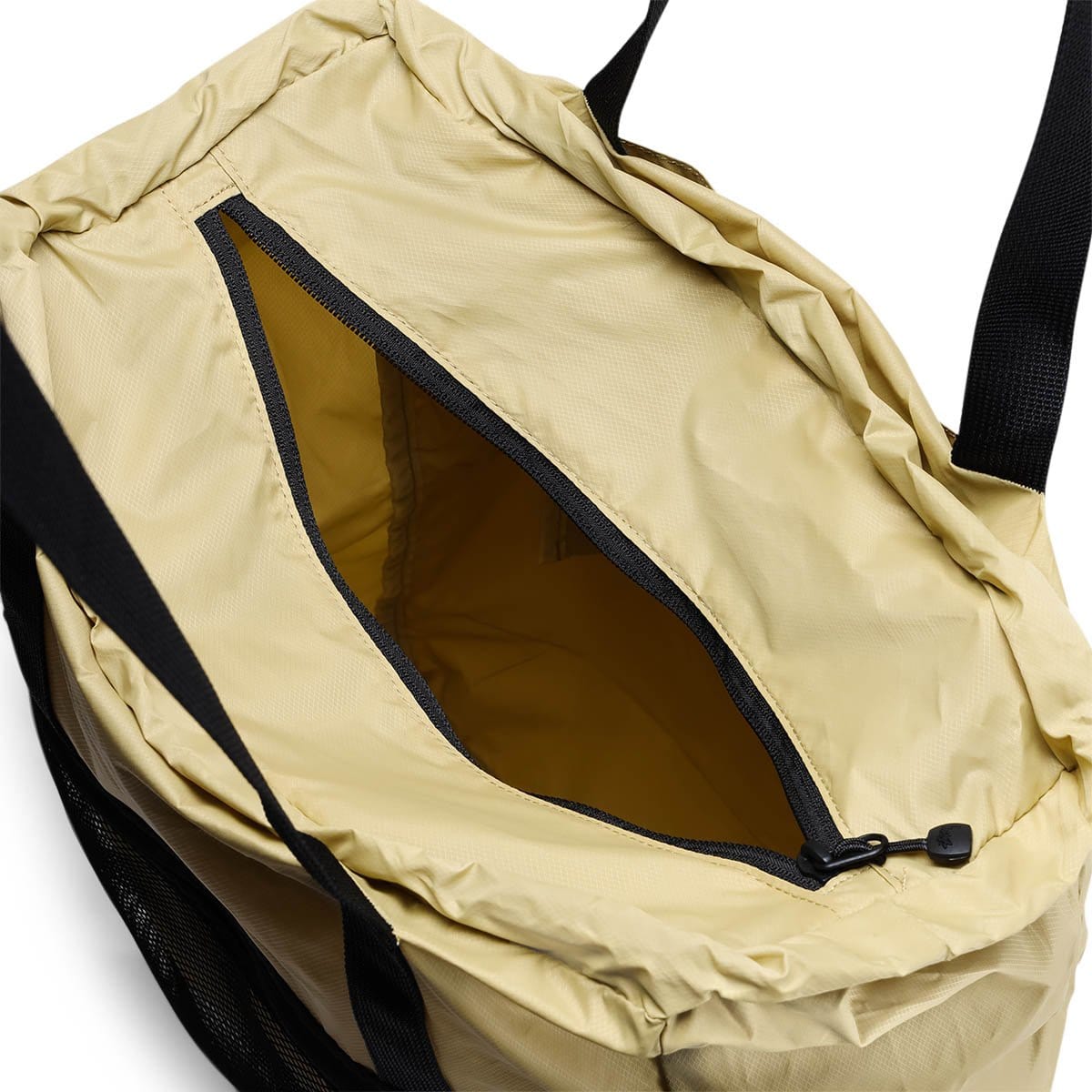 LIGHT WEIGHT TRAVEL TOTE BAG Gold Bodega