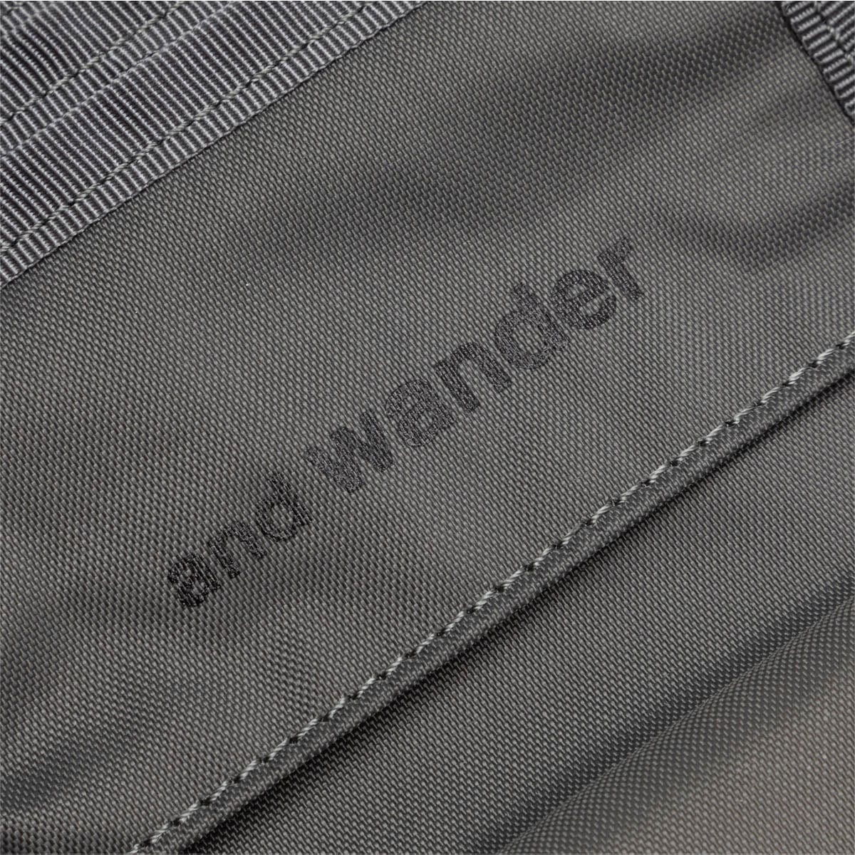 and wander Wallets & Cases LIGHT GRAY / O/S REFLECTIVE RIP WALLET
