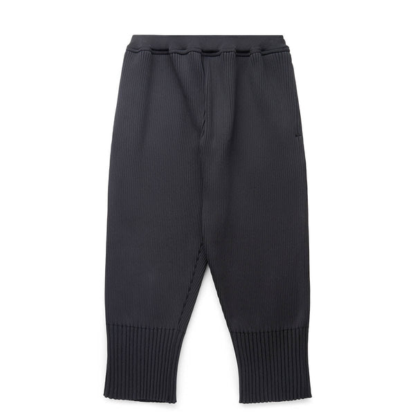 FLUTED PANTS 2 BLACK | Bodega