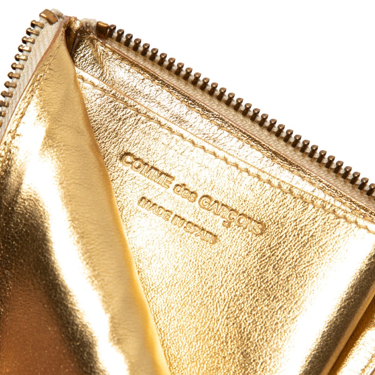 Comme Des Garçons Wallet Bags & Accessories GOLD / O/S EMBOSSED LOGOTYPE