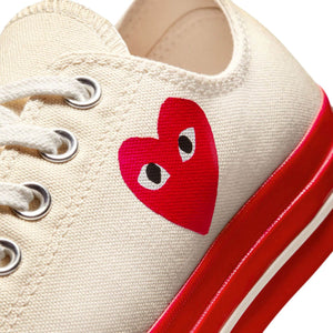 A New Heart Print Hits The CDG x carhartt Converse Chuck 70