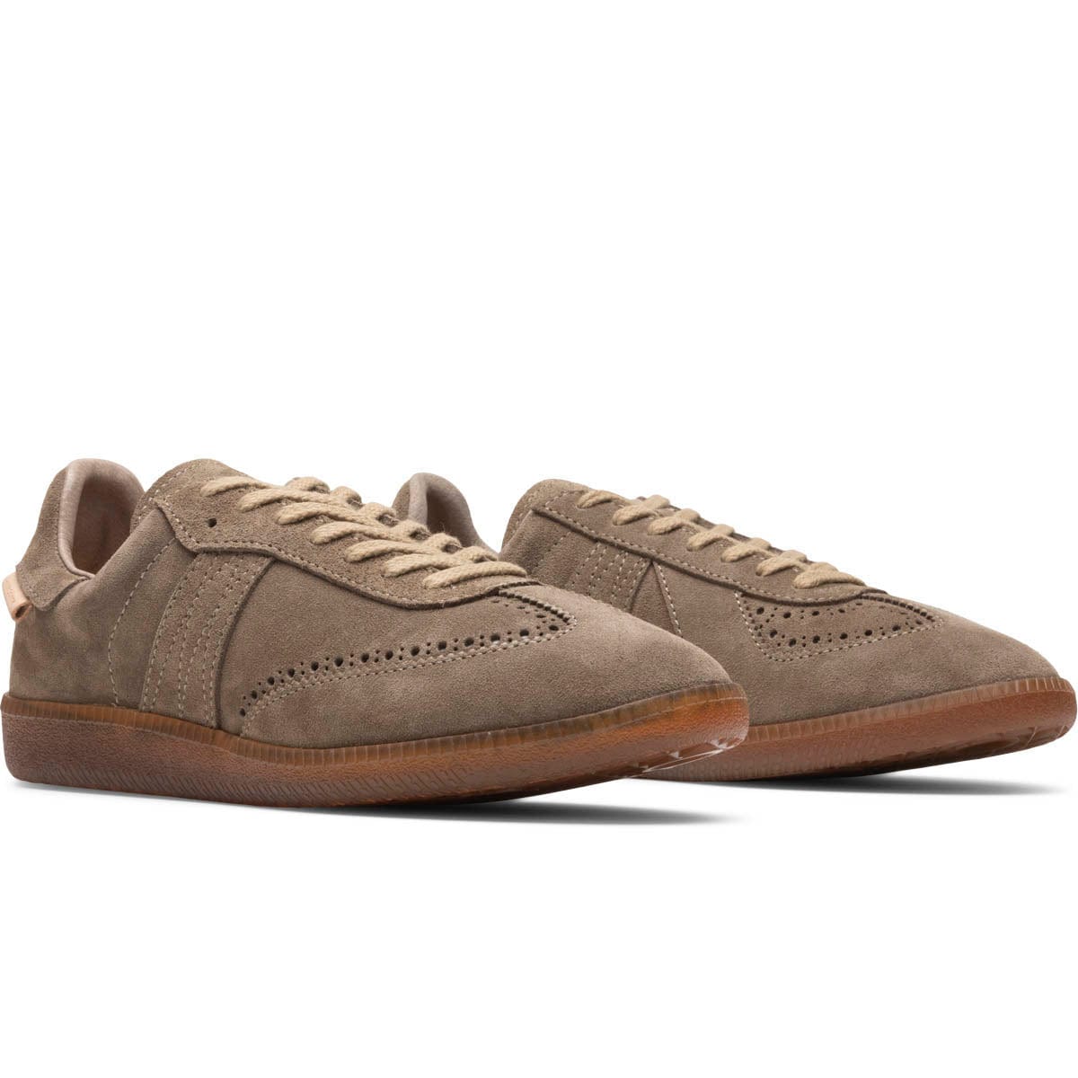 common projects Achilles hender scheme | fitwellbathfitting.com