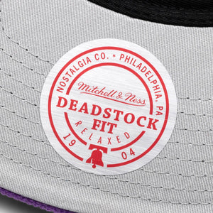Los Angeles Lakers Mitchell & Ness Hardwood Classics In Your Face Deadstock  Snapback Hat - White