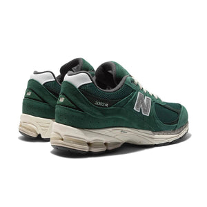 New Balance legends bumbag in off nightwatch green