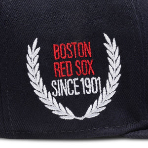 New Era Boston Red Socks Logo Select Embroidered Shirt, S