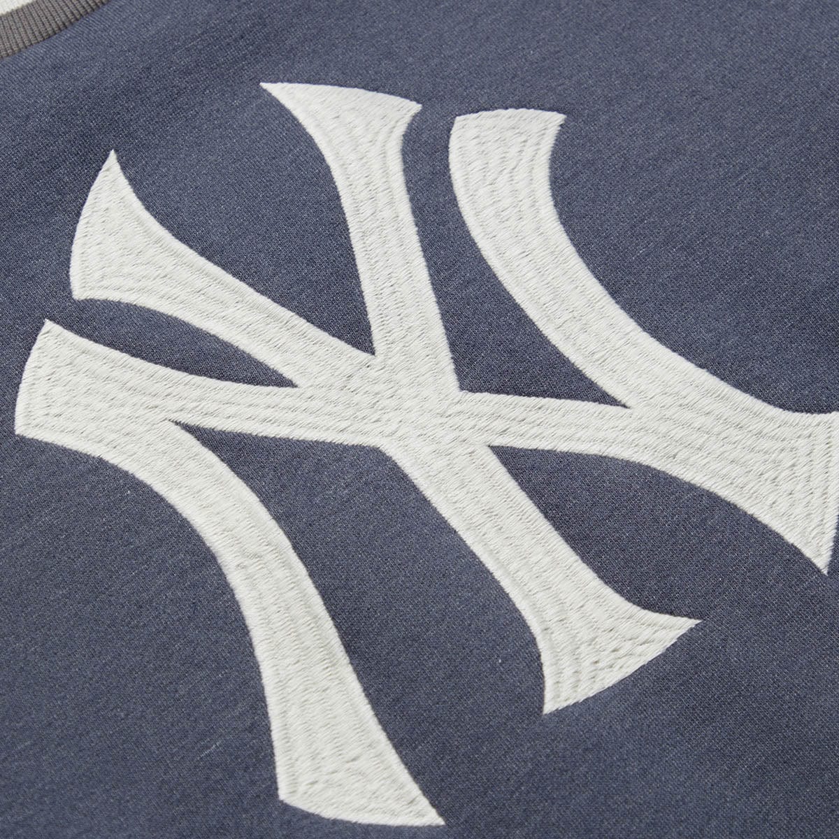 New Era Hoodies & Sweatshirts NY YANKEES CREWNECK