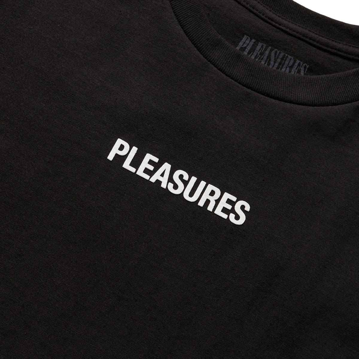 Pleasures T-Shirts FLYING T-SHIRT