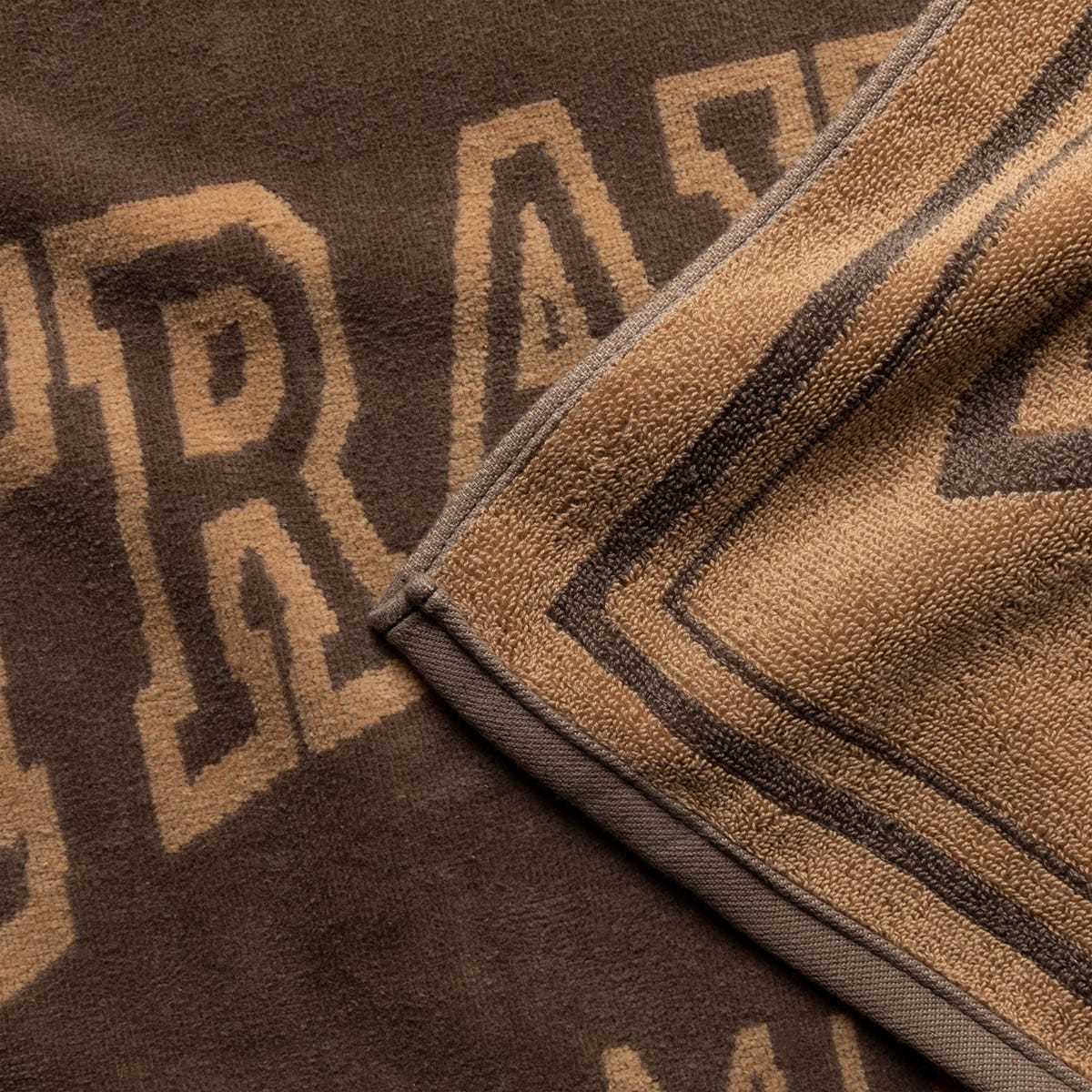 Stray Rats Home BROWN / O/S ARCH LOGO TOWEL