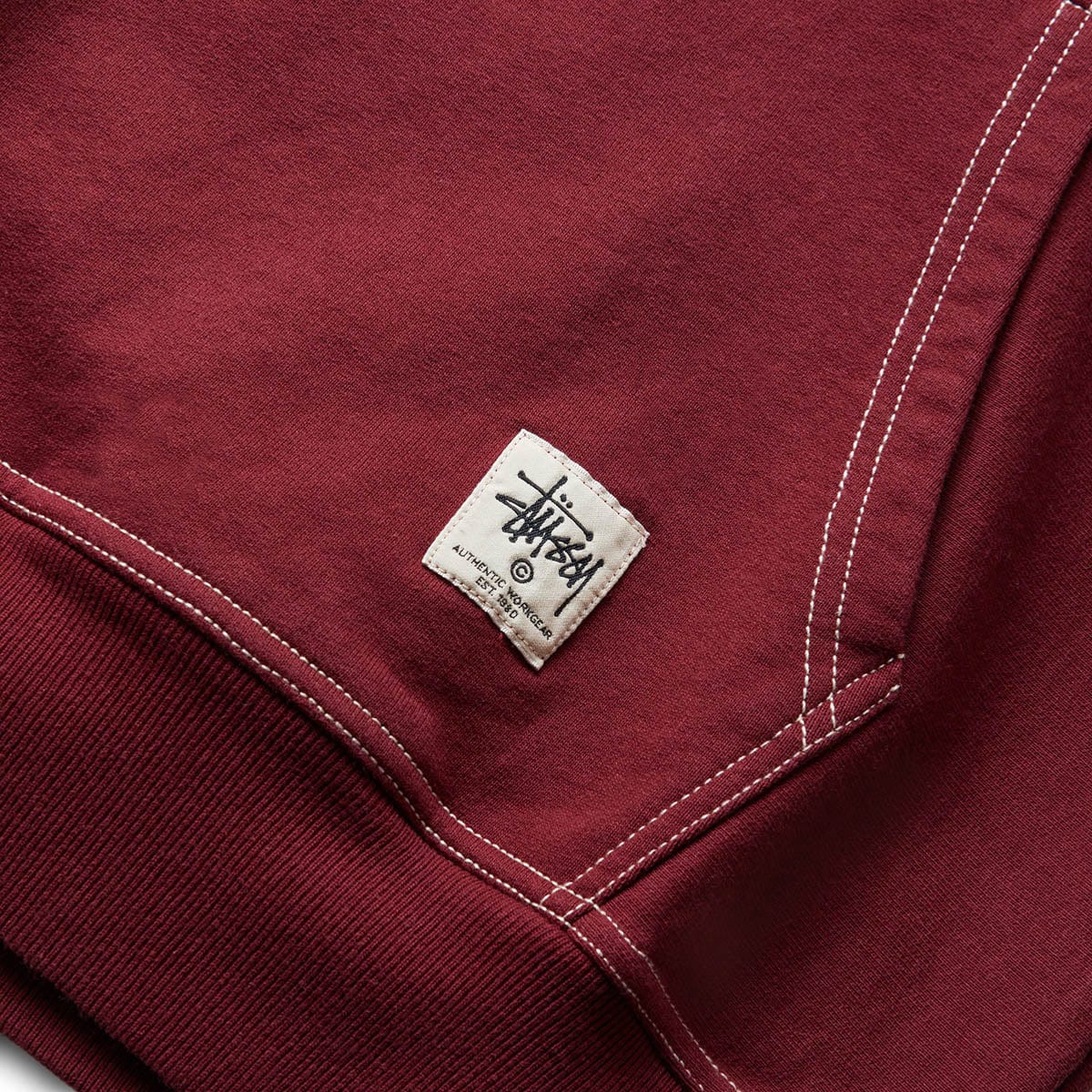 CONTRAST STITCH LABEL HOODIE BERRY | Bodega