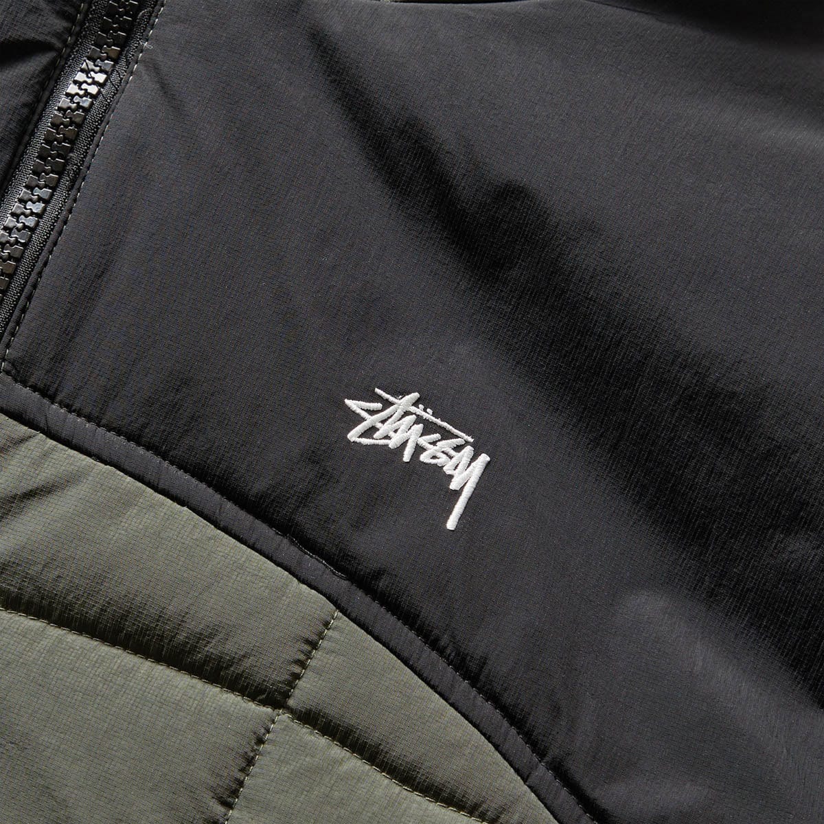 PRIMALOFT MOUNTAIN JACKET Olive | Bodega